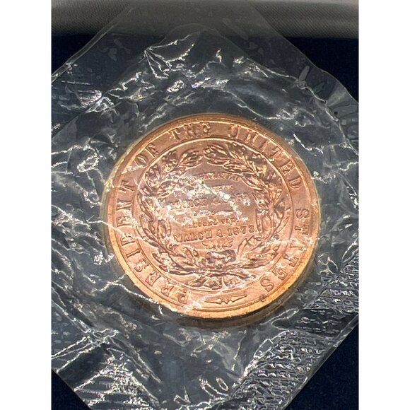 Ronald Reagan & Ulysses S. Grant Commemorative Coins In Display Box - Picture 5 of 7